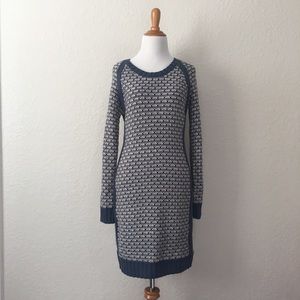 NWT knitted dress Pink Rose Youth size L